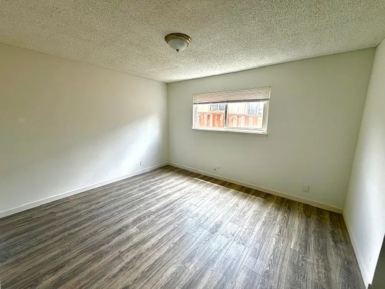 3909 High St — Photo 15