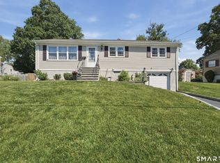 11 Gertrude Lane, West Haven, CT 06516