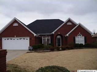 2917 Ashville Dr SW, Decatur, AL 35603