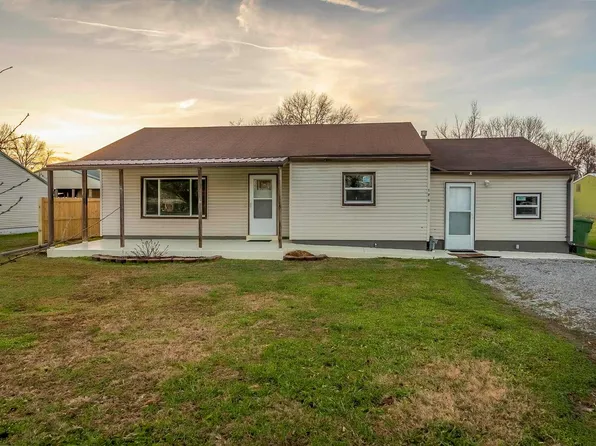 175 S State Highway 37, Bonnie, IL 62816