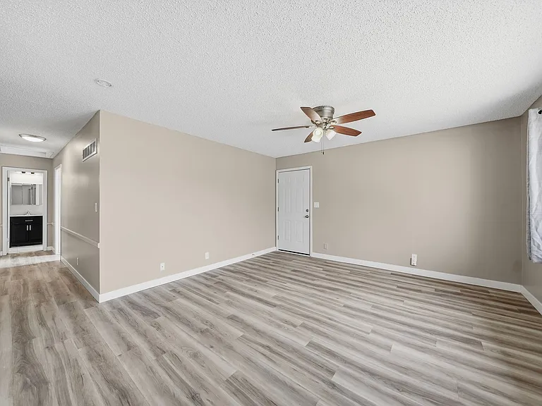 2830 S 13th St #1 — Photo 7