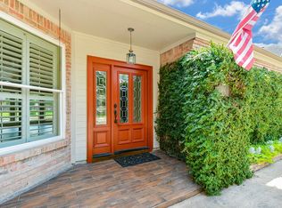 1231 Creekford Cir, Sugar Land, TX 77478