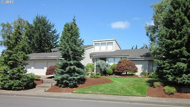 Front View (the home has been repainted since the pic)
