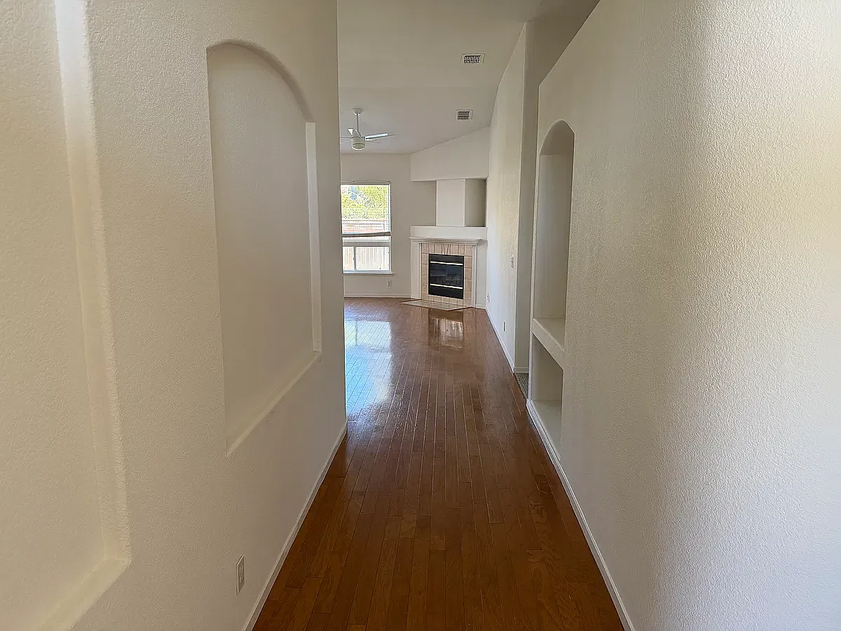 3 bed, 1507 sqft, $2,800 — Photo 3