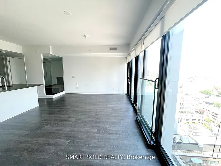 188 Cumberland St #2004 — Photo 3