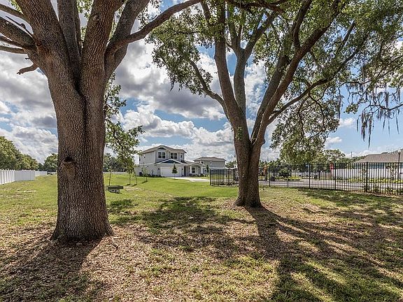 5th image of 3326 Glen Meadow Ct
