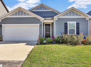 133 Redcroft Dr, Greer, SC 29651