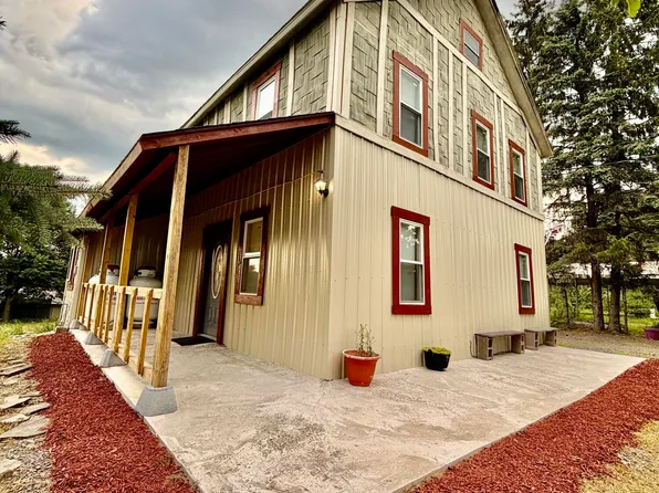 1443 Hamlin Hwy, Lake Ariel, PA 18436