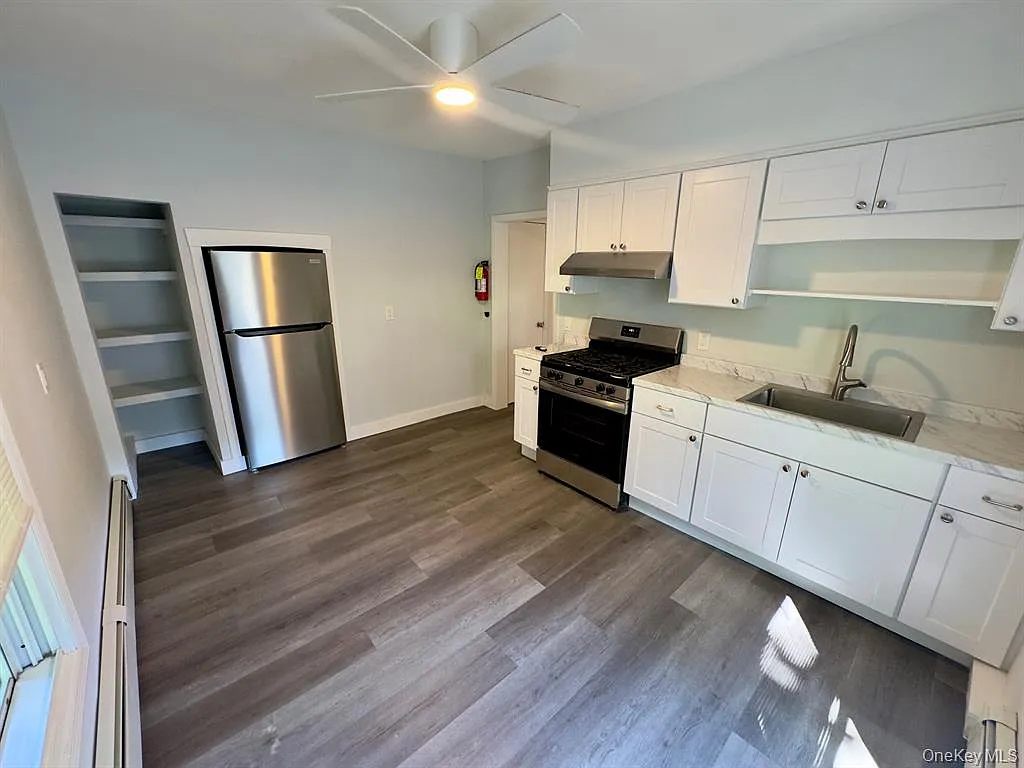 2 bed, 600 sqft, $2,900 — Photo 4