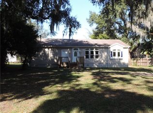 2122 Oaklane Rd, Valrico, FL 33596