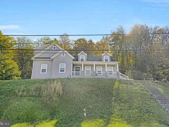 1006 Clay Ave, Tyrone, PA 16686