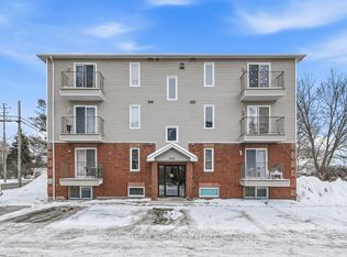 902 Notre Dame St #100, Russell, ON K0A1W1