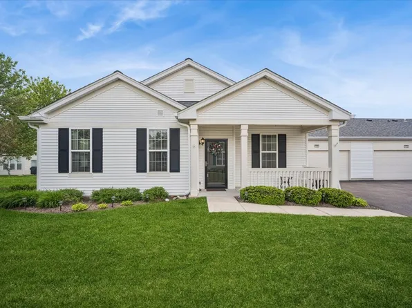 1769 Hannah Ln, Hampshire, IL 60140