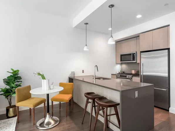 148 1st Street image 7 of 204