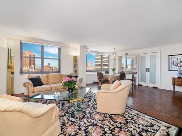 200 East 90th Street image 1 of 6