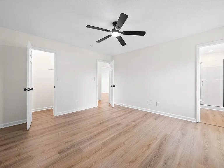 227 Short St — Photo 14