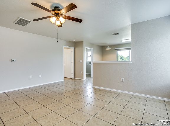 4th image of 6718 Walnut Valley Dr