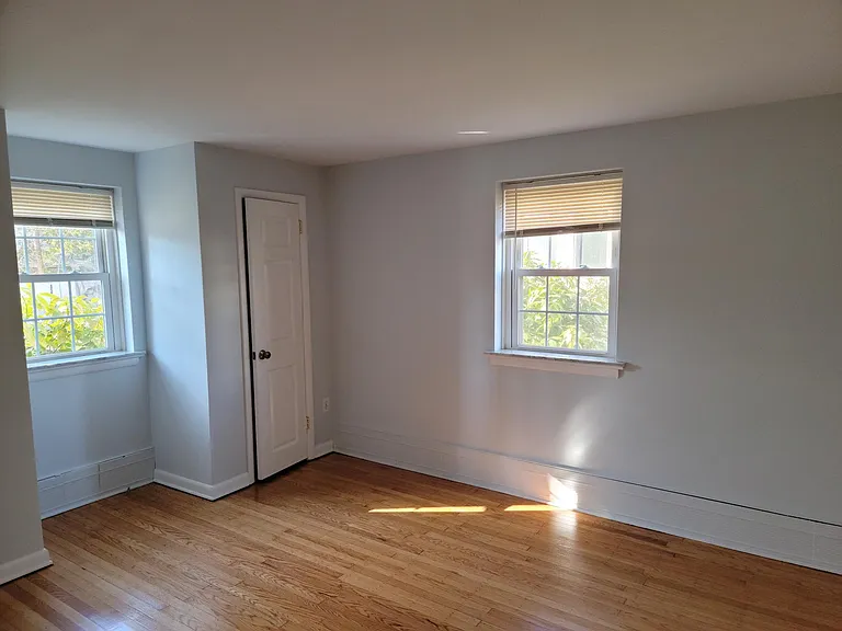 230 N Essex Ave #A — Photo 13