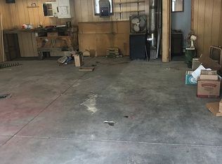 103 N Kansas St, Carbondale, KS 66414