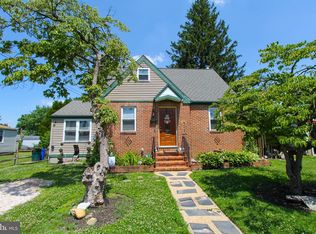 8 Union Ave, Bellmawr, NJ 08031