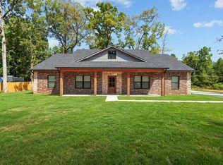 10 Hickory Oak Ln, Texarkana, TX 75501