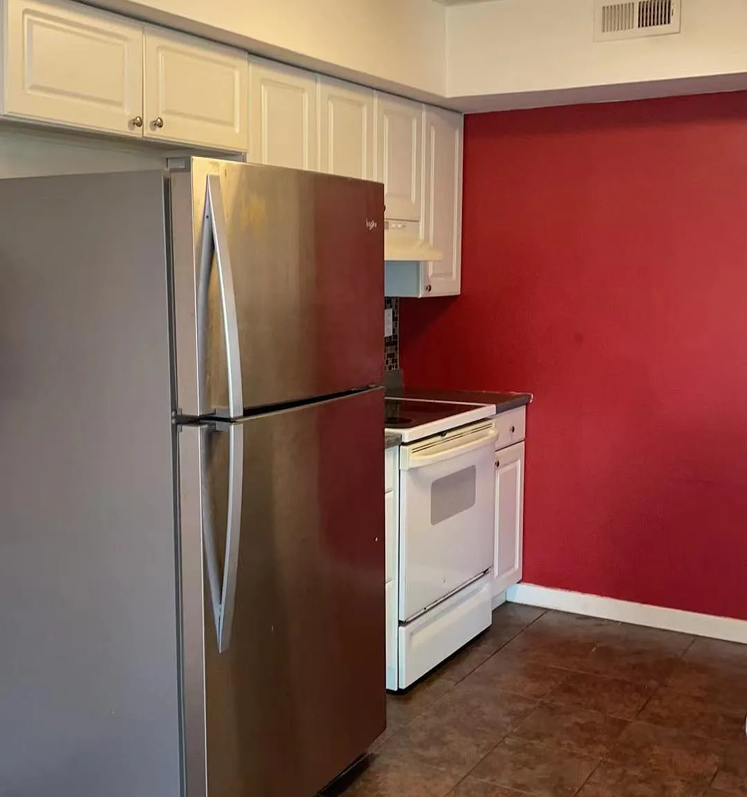 307 Gregorys Way — Photo 2