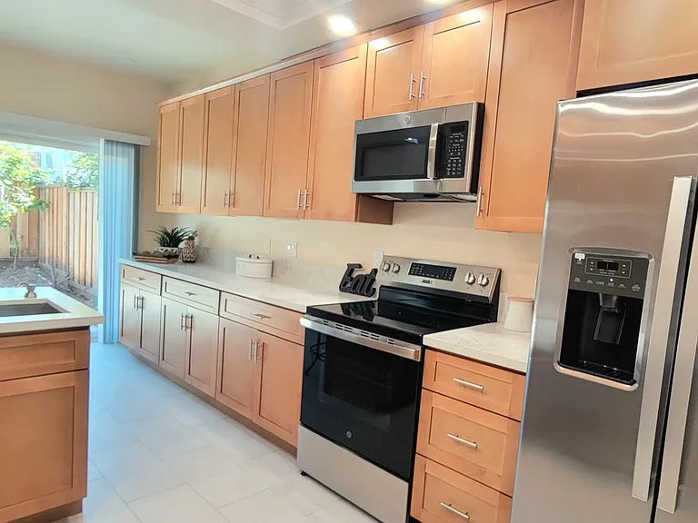 1146 Rosebriar Way #1 — Photo 4