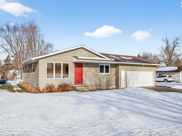 708 15th St W, Hastings, MN 55033