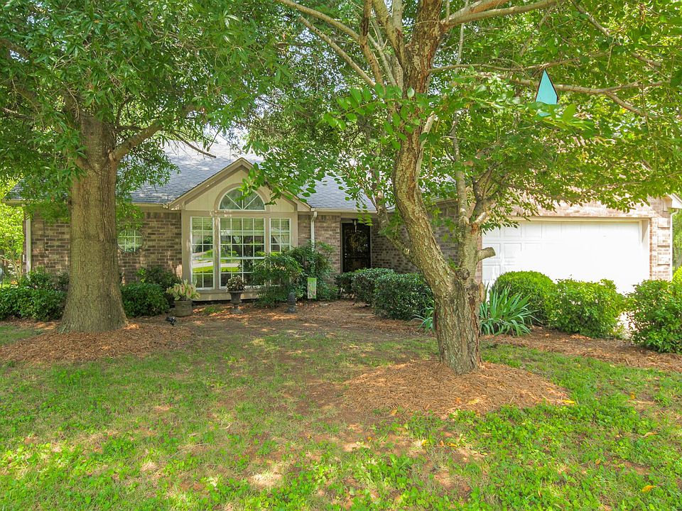 1st image of 510 Creek Point