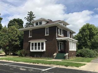 217 S 4th St, Stoughton, WI 53589