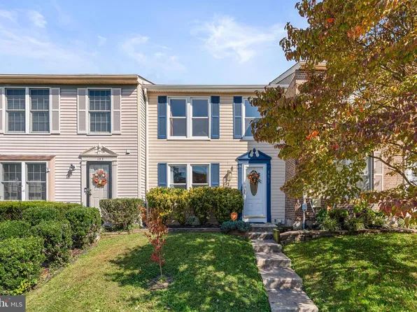 151 Wimbledon Ln, Owings Mills, MD 21117