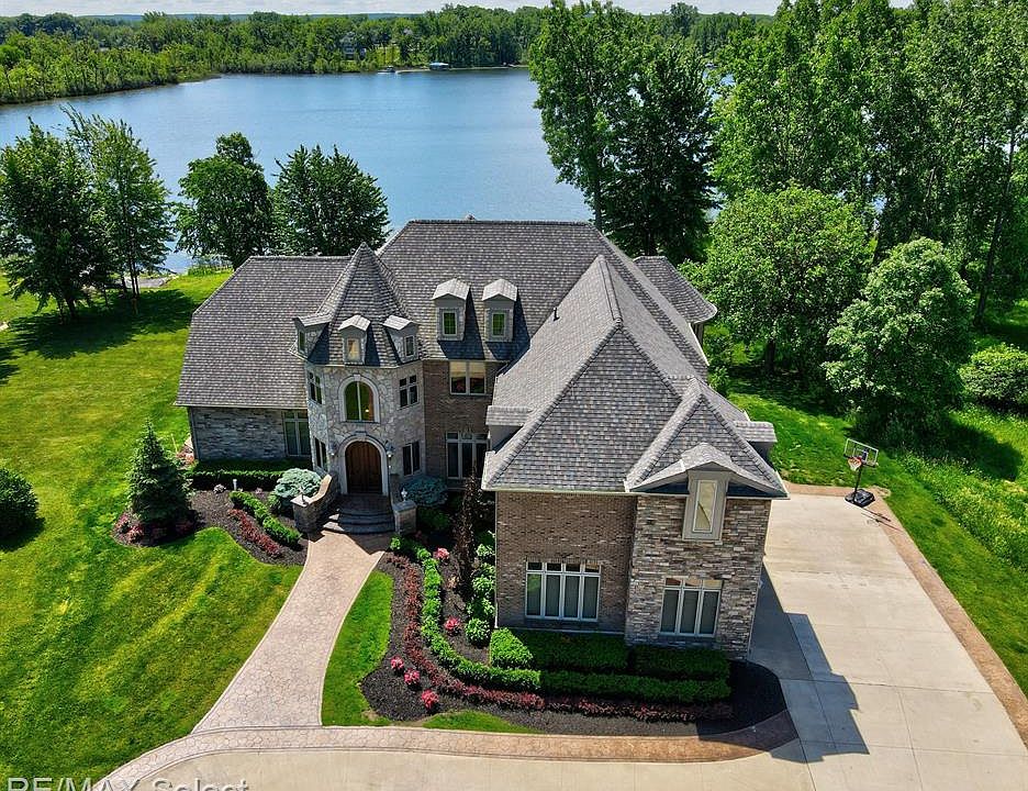 4279 Tupper Lake Way, Linden, MI 48451 | Zillow