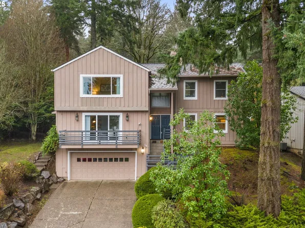 54 Aquinas St, Lake Oswego, OR 97035