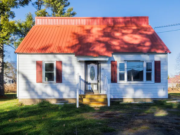 35 Oakland Street, Waterville, ME 04901