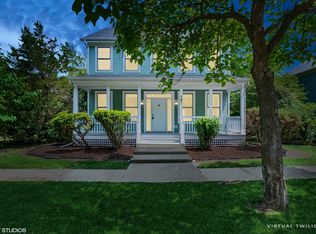 867 Harris Rd, Grayslake, IL 60030