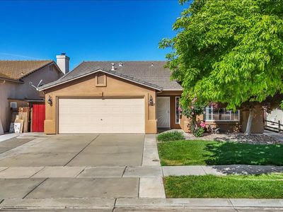 5927 Westminster Ct, Riverbank, CA, 95367