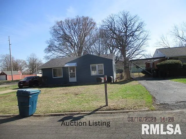 624 E Wilson Ave photo 1
