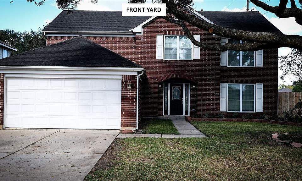 1st image of 827 Buckeye Pl