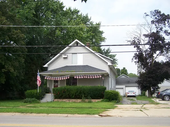 1005 N Green St, McHenry, IL 60050