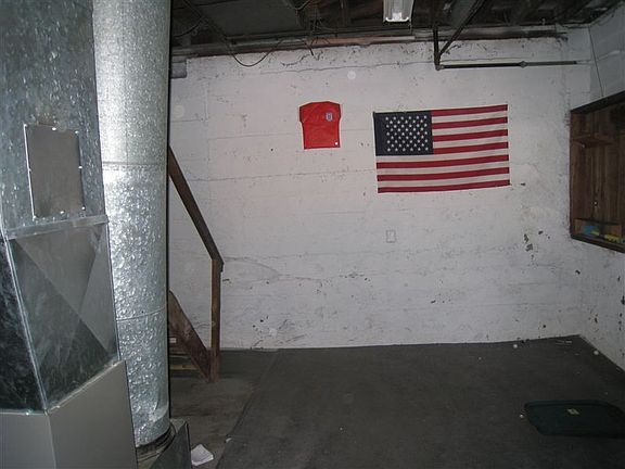 Basement & Stairs
