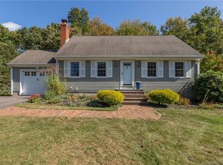 2 Gardner Rd, Vernon, CT 06066