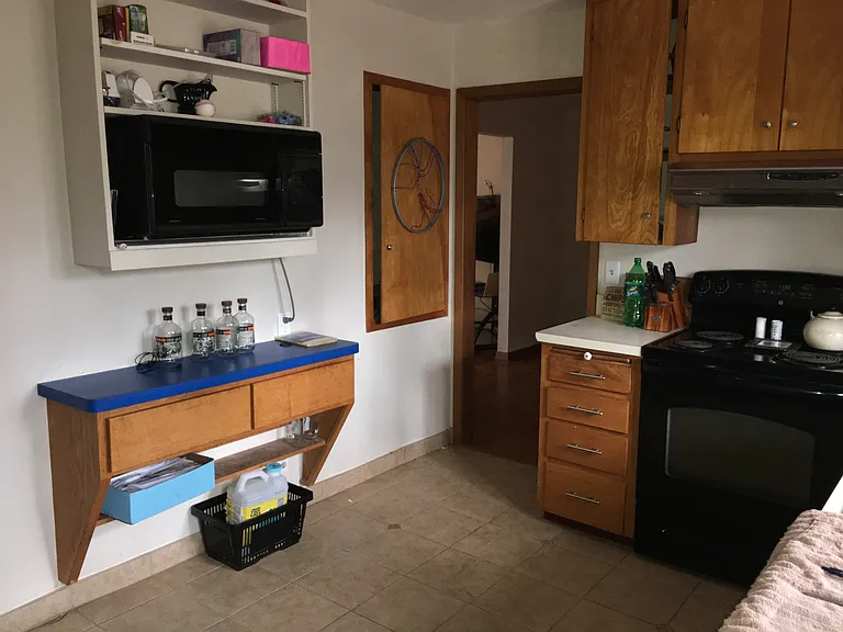 2409 Manchester Rd — Photo 23