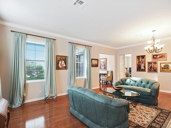 5th image of 4057 Corrine Dr