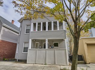 41 Salem St #2L, Salem, MA 01970