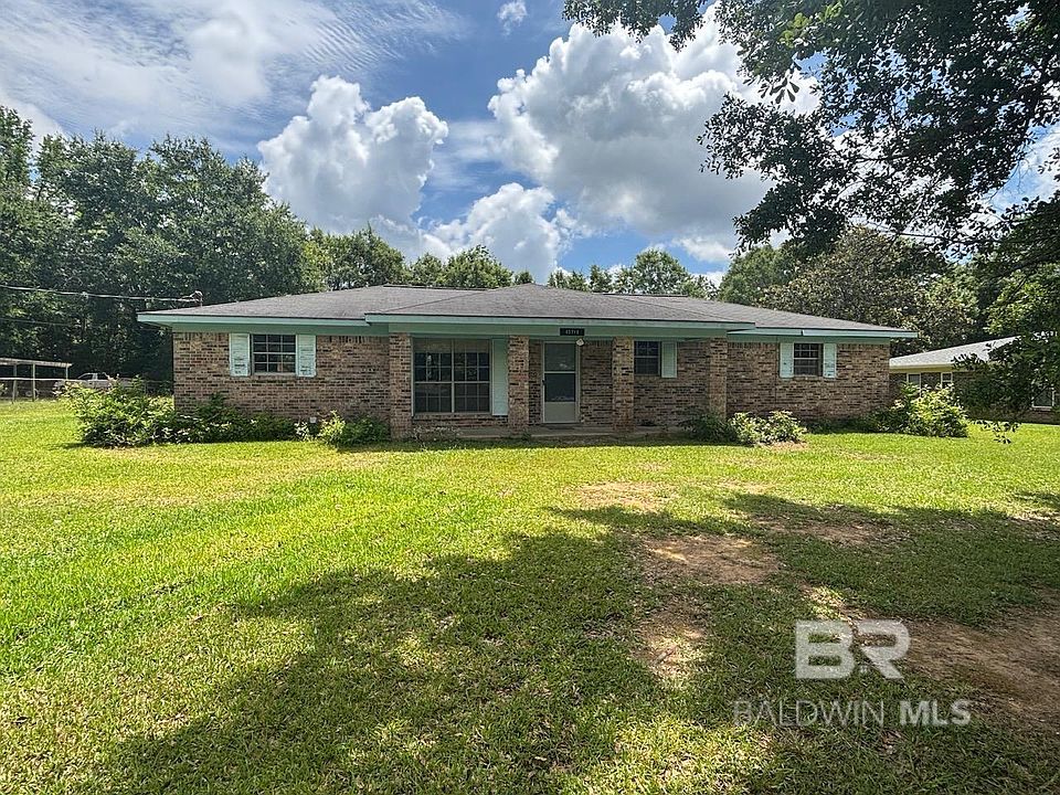 1st image of 45718 Ann Ave