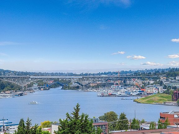 Lake Union View