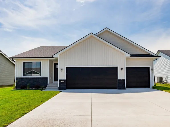 1200 Featherstone Ave NE, Bondurant, IA 50035