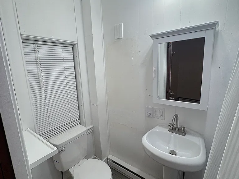 396 Sabattus St #1 — Photo 11