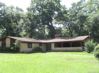 205 Crestwood Dr, Selma, AL 36701