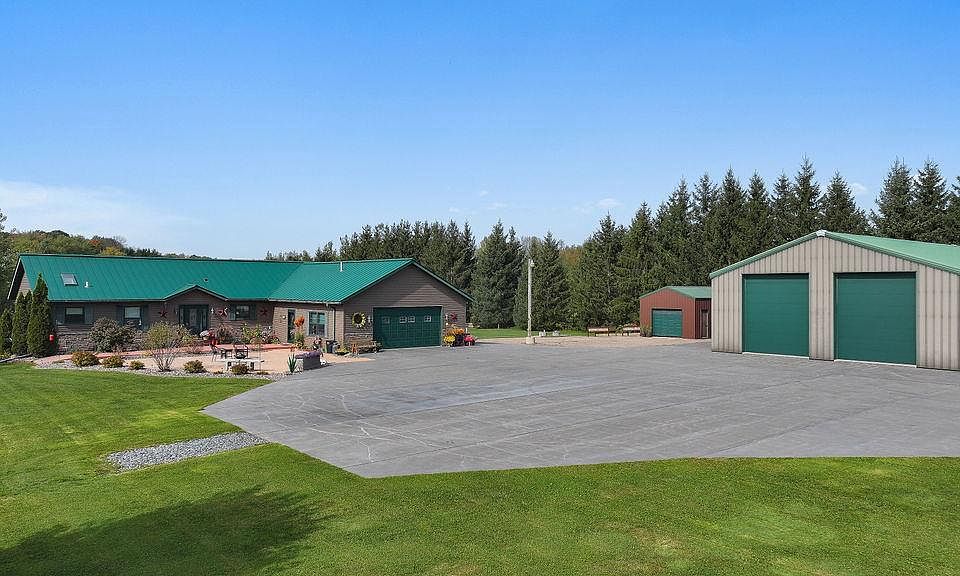 1st image of 222848 COUNTY ROAD E